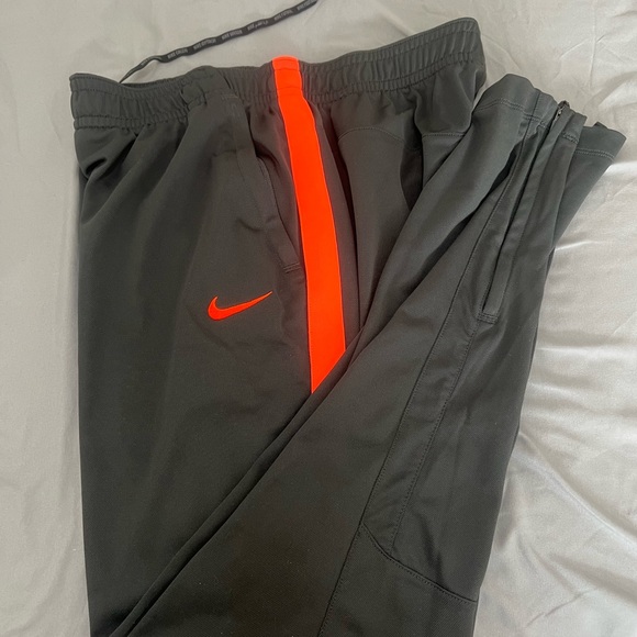 Nike Soccer pants - Picture 3 of 3